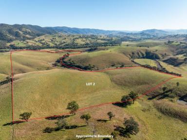 Farmlet For Sale - VIC - Reedy Flat - 3895 - 146 ACRES OF ROLLING HILLS WITH RUNNING CREEK AND SCENIC VIEWS  (Image 2)