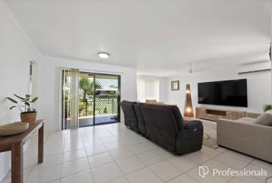House For Sale - QLD - West Mackay - 4740 - Stunning Family Home in West Mackay!  (Image 2)