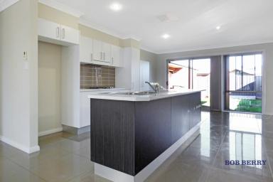 Townhouse Leased - NSW - Dubbo - 2830 - Modern Two Bedroom Duplex Close to the CBD  (Image 2)