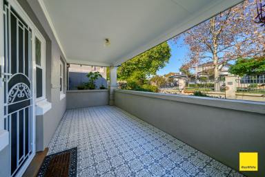 House For Lease - WA - South Perth - 6151 - CHARMING COTTAGE IN HEART OF SOUTH PERTH  (Image 2)
