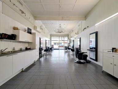 House For Sale - VIC - Kerang - 3579 - Commercial and Residential Property in the Heart of Kerang  (Image 2)