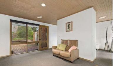 House For Lease - VIC - Blackburn - 3130 - Great family living with impressive lakeside prestige  (Image 2)