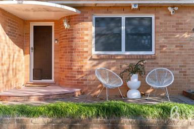 House For Sale - NSW - Singleton - 2330 - Sought After Location  (Image 2)