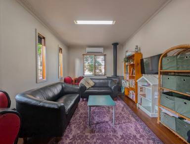 House For Sale - VIC - Kerang - 3579 - Immaculate 4-Bedroom Home on Generous ¼ Acre in Prime Location  (Image 2)