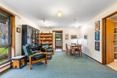 House For Sale - VIC - Kennington - 3550 - Charming 2-Bedroom Home in Prime Kennington Location  (Image 2)