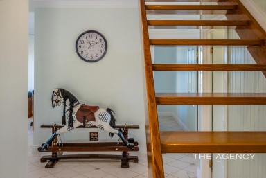 House For Sale - WA - Kalbarri - 6536 - "Beachview" Kalbarri  (Image 2)