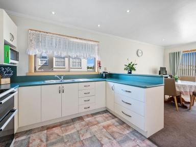 House For Lease - TAS - Devonport - 7310 - Room for the Family  (Image 2)