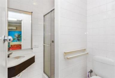 Studio For Sale - QLD - Spring Hill - 4000 - Cosy one storey studio with your own land in Brisbane city  (Image 2)