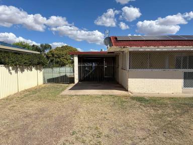 House For Sale - NSW - Moree - 2400 - BRICK HOME WITH TENANT IN PLACE  (Image 2)