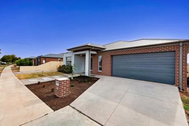House For Sale - VIC - Mildura - 3500 - Listed. Matched. Sold.  (Image 2)