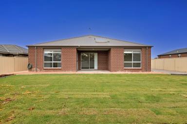 House For Sale - VIC - Mildura - 3500 - Listed. Matched. Sold.  (Image 2)