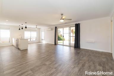 House For Lease - NSW - Gobbagombalin - 2650 - MODERN THREE BEDROOM HOME IN GOBBAGOMBALIN  (Image 2)