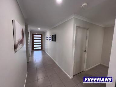House For Sale - QLD - Kingaroy - 4610 - Great size family home quiet Cul-De-Sac  (Image 2)