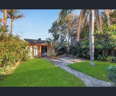 House For Lease - VIC - Edithvale - 3196 - SEASIDE GEM | FAMILY HOME | BUNGALOW  (Image 2)
