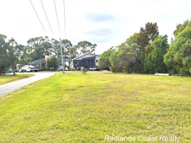 Residential Block For Sale - QLD - Macleay Island - 4184 - Vacant Land with Water Views  (Image 2)