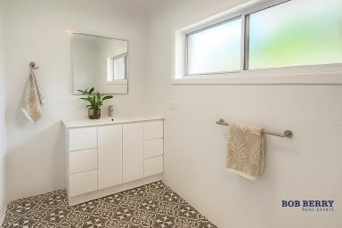 House For Lease - NSW - Dubbo - 2830 - Conveniently Located! Walk to Tamworth Street Shops & Scenic River Tracks.  (Image 2)