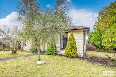 House For Sale - VIC - Morwell - 3840 - Opportunity Knocks - Prime Position with Plenty of Potential.  (Image 2)