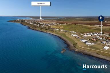House For Sale - QLD - Elliott Heads - 4670 - Exclusive Immaculate Coastal Retreat  (Image 2)