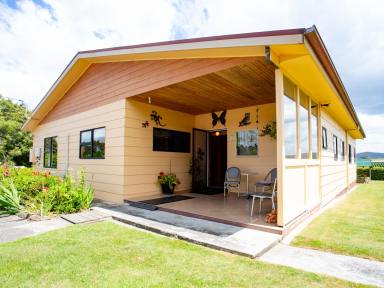 House For Sale - TAS - Sidmouth - 7270 - The Ultimate Lifestyle Property  (Image 2)