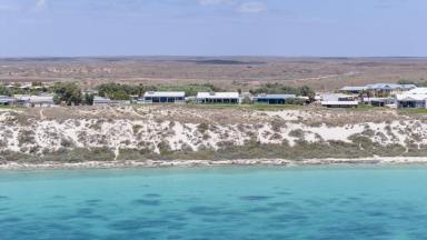 House For Sale - WA - Coral Bay - 6701 - 15 Trevally Court Coral Bay  (Image 2)