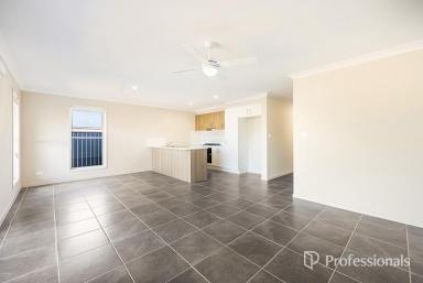 Duplex/Semi-detached For Lease - NSW - Kootingal - 2352 - 1/39 Wattle Street, Kootingal  (Image 2)