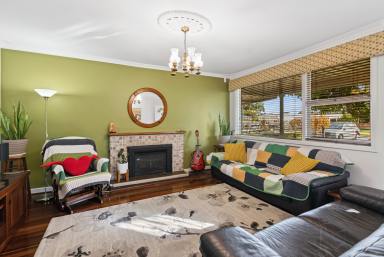 House For Sale - WA - Morley - 6062 - Spacious Family Living in a Quiet Cul-de-Sac  (Image 2)
