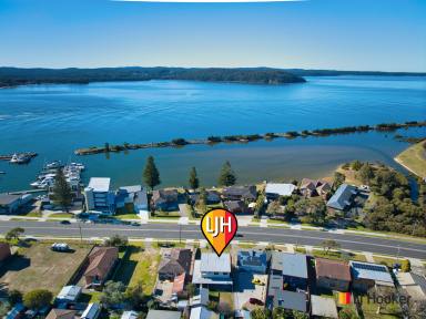 House For Sale - NSW - Batemans Bay - 2536 - Marina Precinct Development Site.....Blue-Chip Beach Road Position Batemans Bay !! (Image 2)