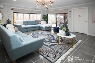 House For Lease - VIC - Pakenham - 3810 - Modern Family Home in Prime Location!  (Image 2)