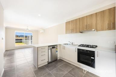 Duplex/Semi-detached For Lease - NSW - Kootingal - 2352 - 1/39 Wattle Street, Kootingal  (Image 2)