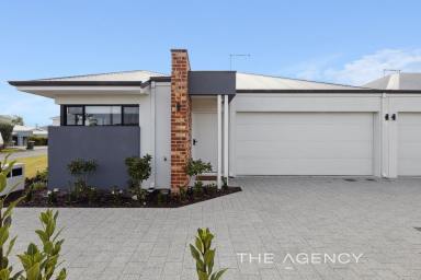 Villa For Sale - WA - Padbury - 6025 - Lock, Leave and Love it!  (Image 2)