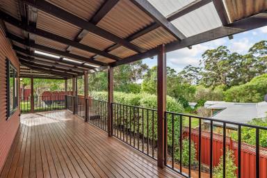 House For Sale - WA - Margaret River - 6285 - Convenient Stylish Family Home  (Image 2)