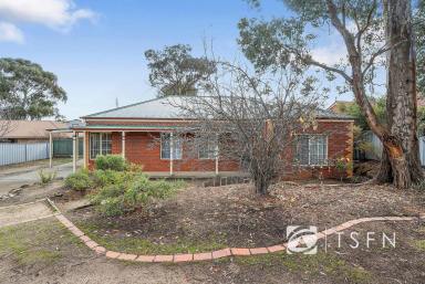 House For Sale - VIC - Spring Gully - 3550 - Welcome to 9 Joshua Court, Spring Gully.  (Image 2)