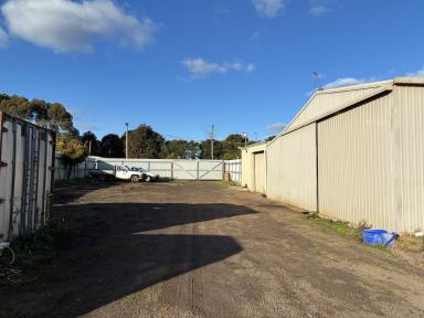 Industrial/Warehouse For Lease - VIC - Hamilton - 3300 - Industrial site for lease  (Image 2)