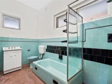 Acreage/Semi-rural For Lease - SA - Marion - 5043 - 2-bedroom house in quiet location  (Image 2)