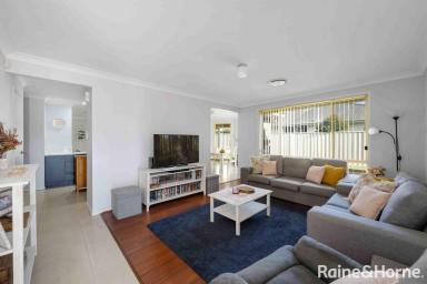 House For Sale - NSW - Worrigee - 2540 - Convenience & Character  (Image 2)