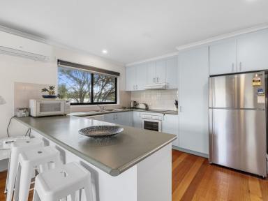 House For Sale - VIC - Sandy Point - 3959 - Relaxed coastal lifestyle in this superbly presented seaside escape  (Image 2)