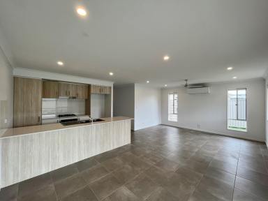 Duplex/Semi-detached For Lease - NSW - Koolkhan - 2460 - MODERN DUPLEX IN KOOLHAN  (Image 2)