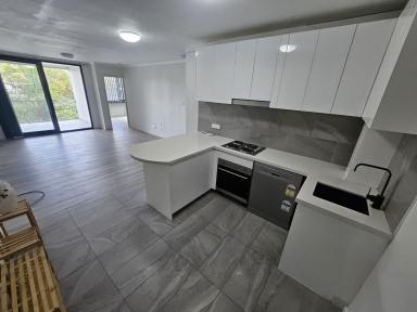 Apartment For Lease - QLD - Mount Gravatt East - 4122 - Modern Two Bed Two Bathroom Unit in Mount Gravatt East  (Image 2)