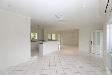 House For Lease - QLD - Mount Sheridan - 4868 - Location Location - Airconditioned - Extra Hobby Room - Fully Fenced  (Image 2)