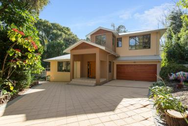 House For Sale - WA - Kalamunda - 6076 - Impressive & Imposing Secluded Sanctuary  (Image 2)