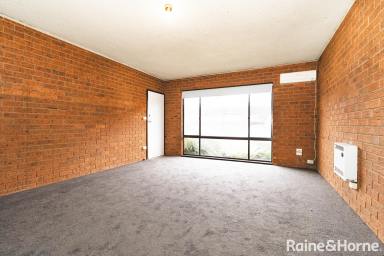 Unit For Lease - NSW - Wagga Wagga - 2650 - TIDY TWO BEDDER IN GREAT LOCATION  (Image 2)
