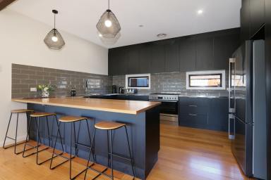 House For Sale - VIC - Beechworth - 3747 - SOAK UP THE VIEWS  (Image 2)