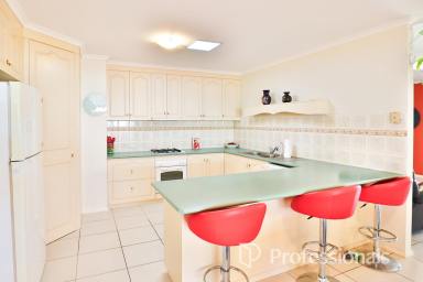 House For Sale - VIC - Mildura - 3500 - Easy Living with Lifestyle at Heart  (Image 2)