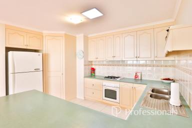 House For Sale - VIC - Mildura - 3500 - Easy Living with Lifestyle at Heart  (Image 2)