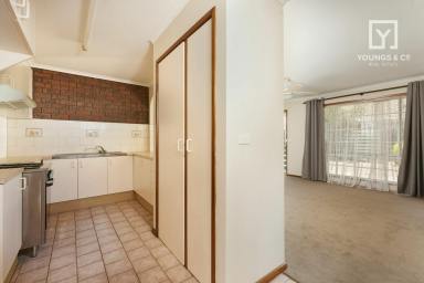 Unit For Sale - VIC - Mooroopna - 3629 - CENTRAL TWO BEDROOM UNIT  (Image 2)