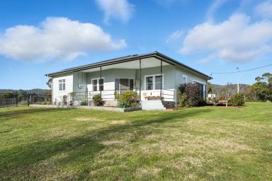 House For Sale - TAS - Glengarry - 7275 - Self-sufficient lifestyle  (Image 2)