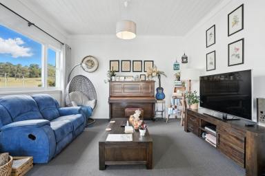House For Sale - TAS - Glengarry - 7275 - Self-sufficient lifestyle  (Image 2)