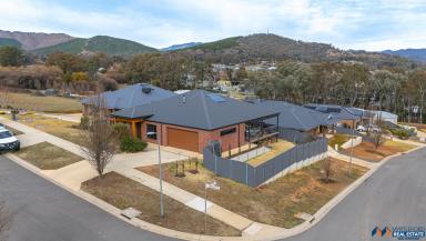 House For Sale - VIC - Myrtleford - 3737 - 4 Bedroom Home with a view  (Image 2)