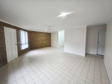 Unit Leased - NSW - Old Bar - 2430 - Renovated Unit Close to Beach  (Image 2)