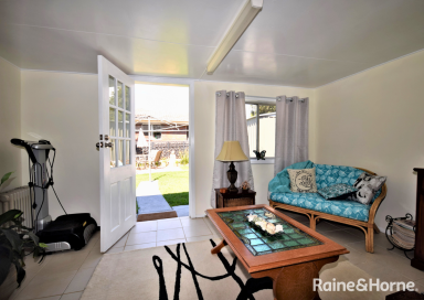 House Leased - NSW - Nowra - 2541 - Neat and Inviting Home with Enclosed Carport  (Image 2)